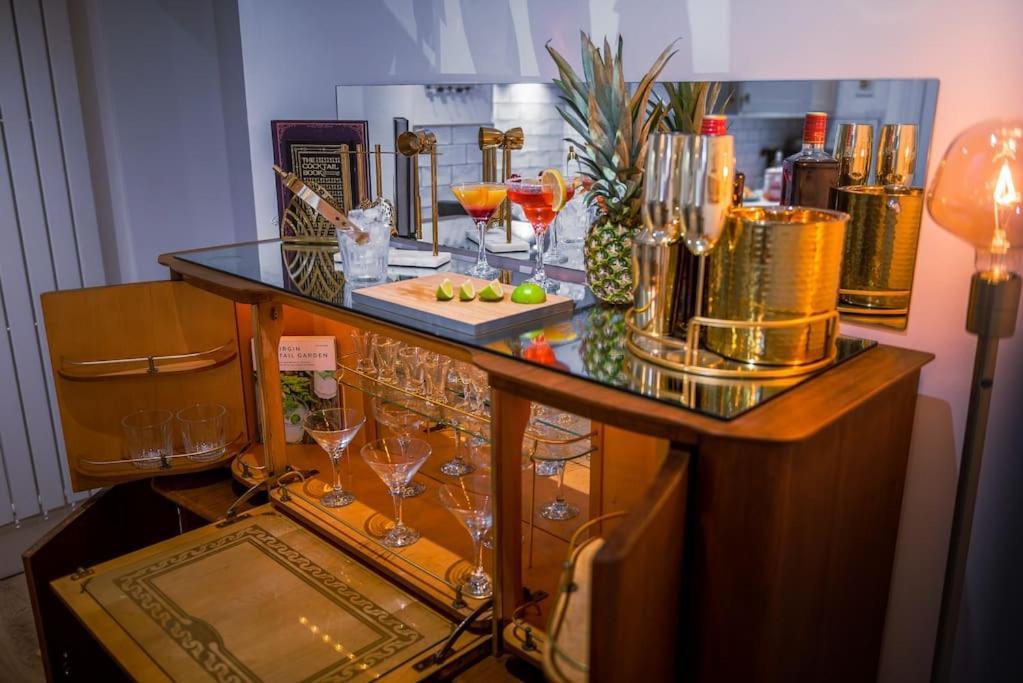 4-Bed Botanical Retreat Villa Plymouth Bagian luar foto